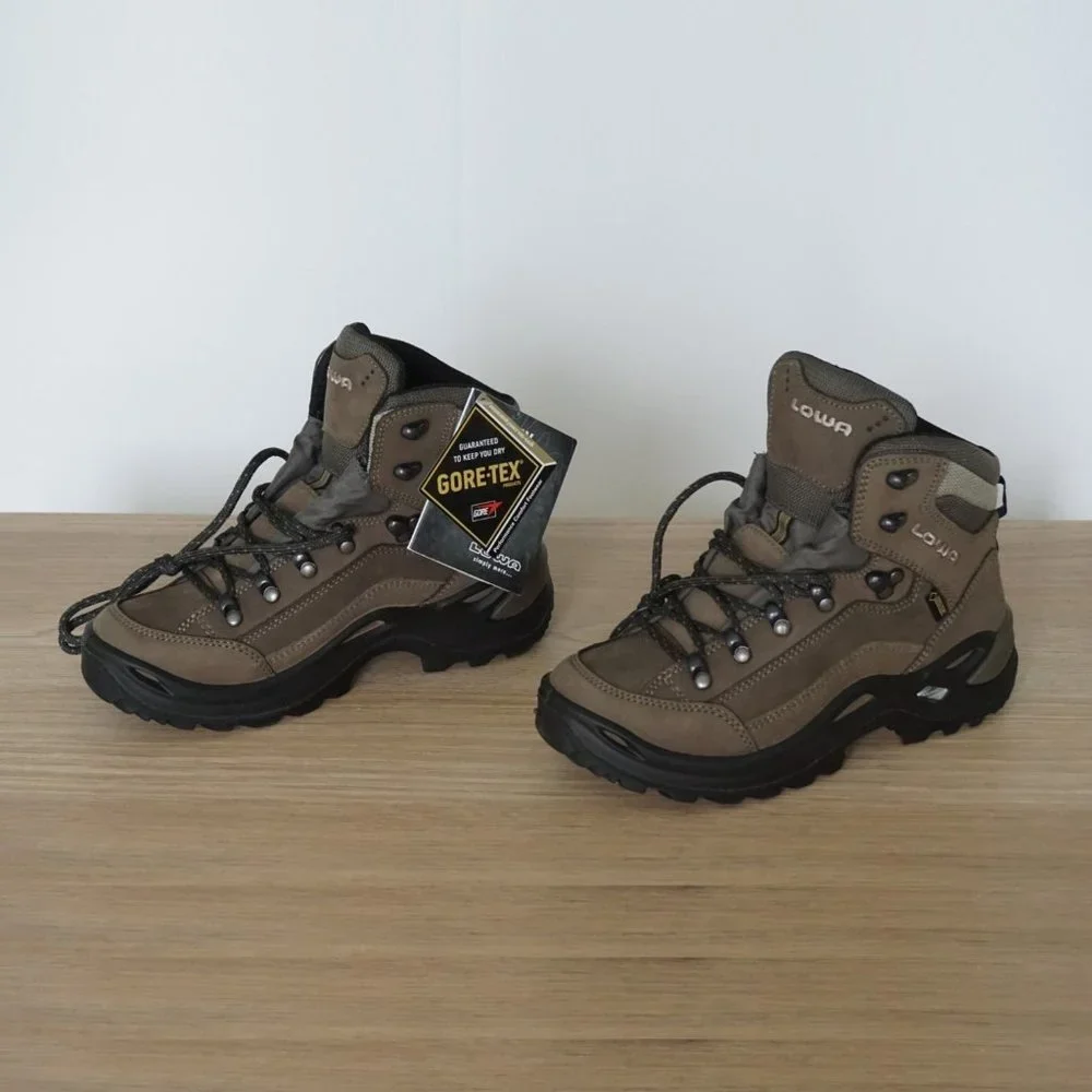 [NEW] Lowa Renegade GTX Mid Hiking Boots Women's, Stein Stone, Size 6